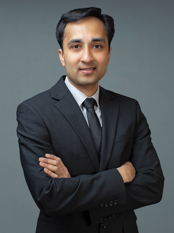 Faculty profile photo of Sripal  Bangalore