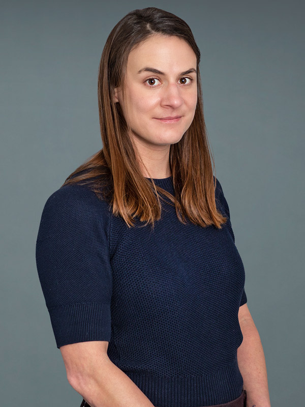 Faculty profile photo of Stephanie  Caldas