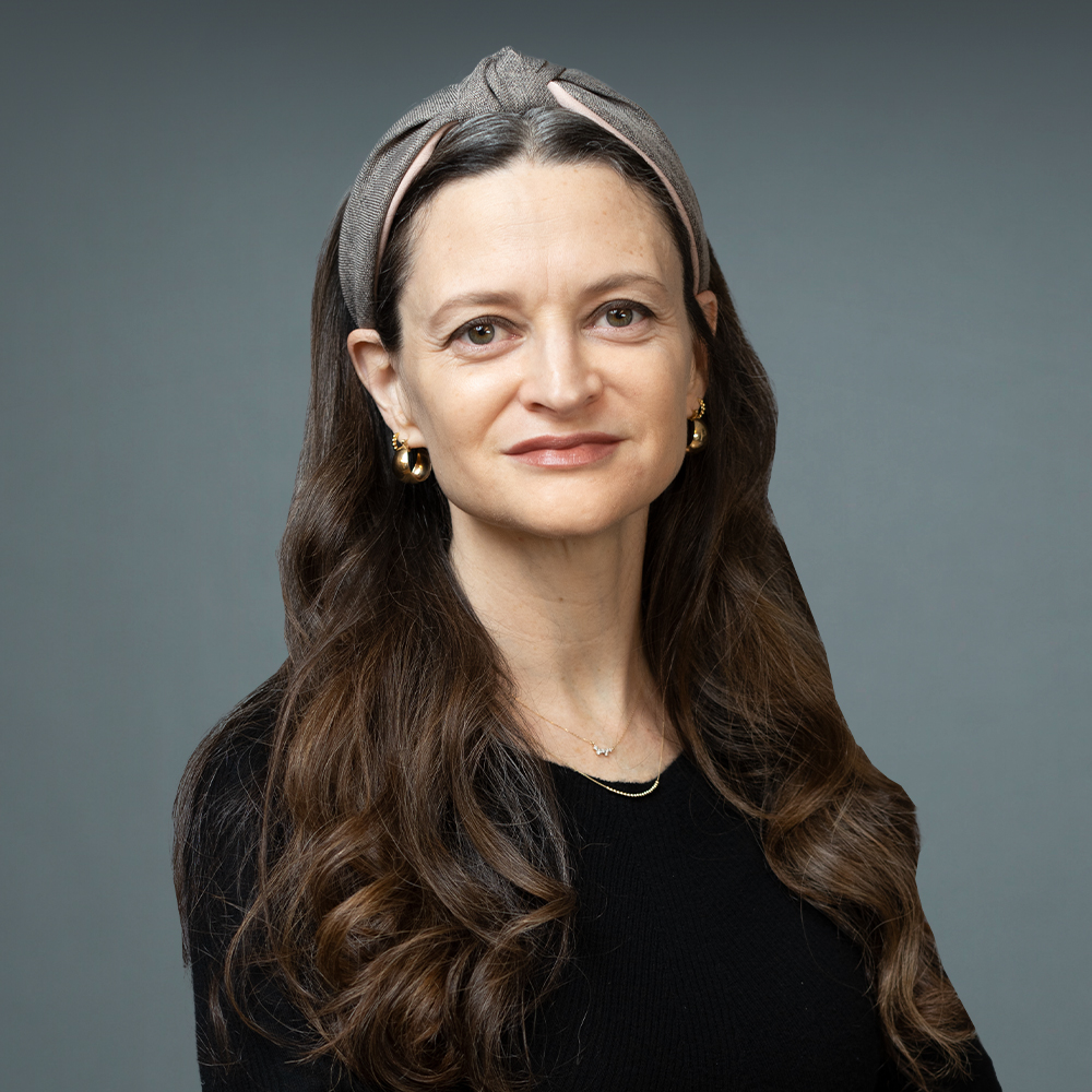 Ellie R. Carmody photo