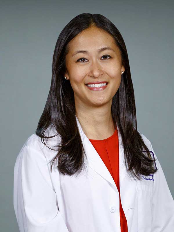 Faculty profile photo of Shannon  Chang