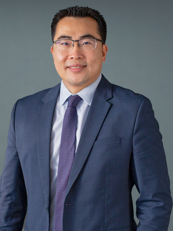 Faculty profile photo of David  Chen