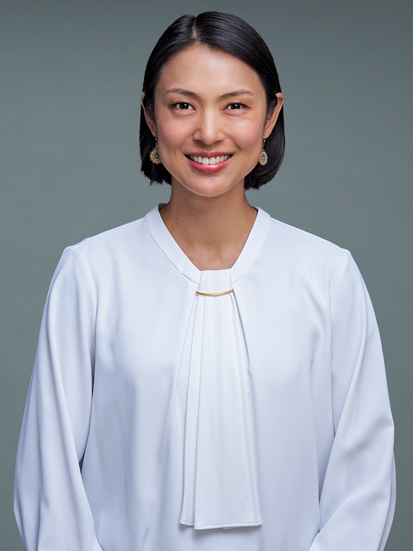 Faculty profile photo of Kana  Chin