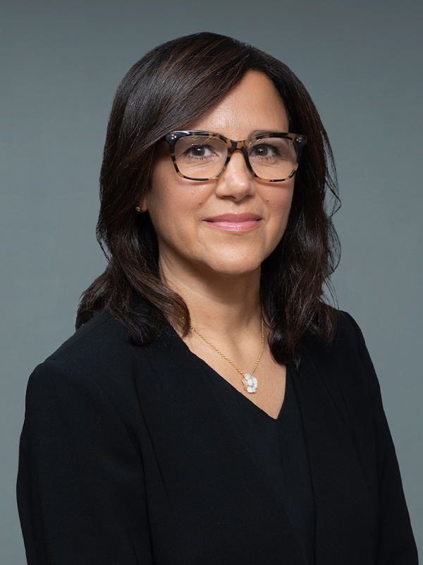 Faculty profile photo of Efstathia P. Chiopelas