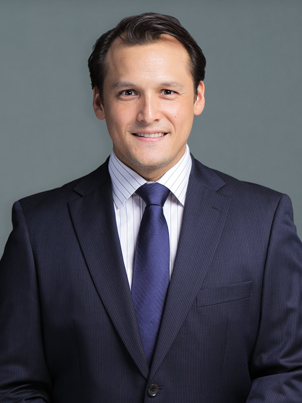 Faculty profile photo of Aran  Degenhardt