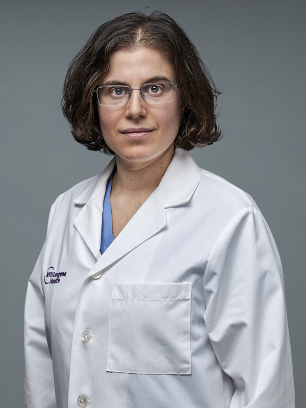 Faculty profile photo of Dina  Diskina