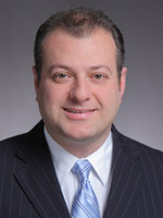 Faculty profile photo of Victor J. Douek