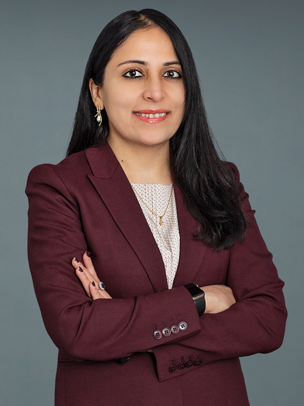 Faculty profile photo of Tania  Ahuja