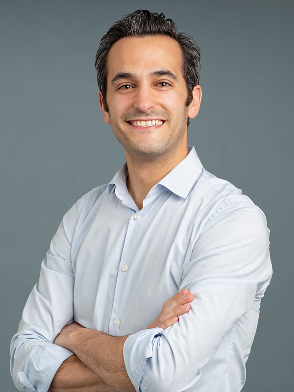 Faculty profile photo of Gabriel  Cohen