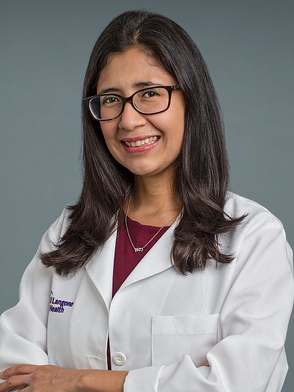 Faculty profile photo of Johana D. Oviedo