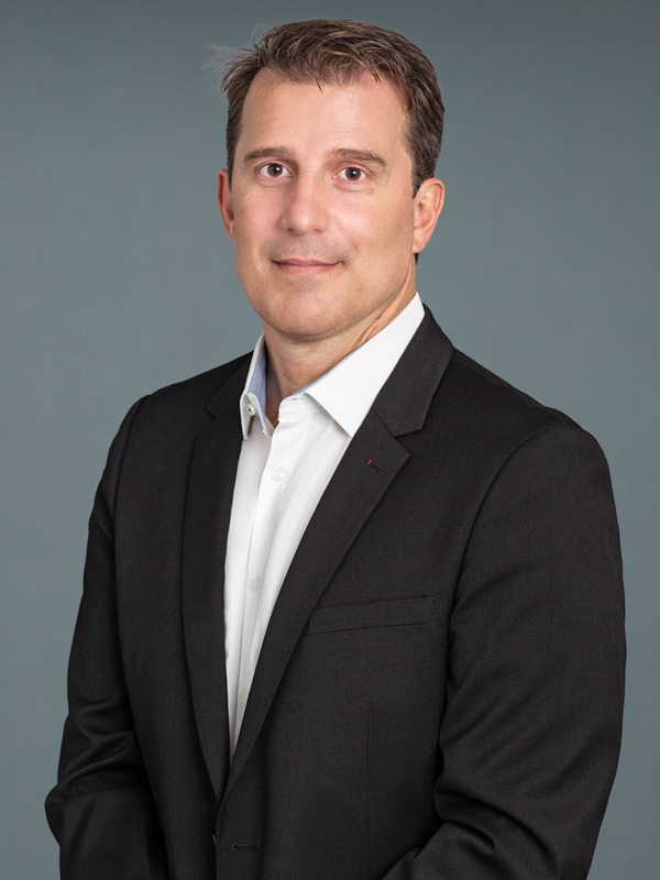Faculty profile photo of Bruno  Lovisi
