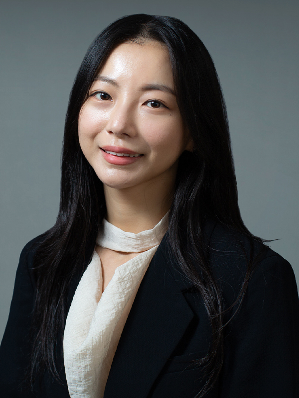 Faculty profile photo of Heeyah  Song