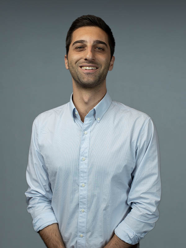 Faculty profile photo of NIKA  SULAKVELIDZE