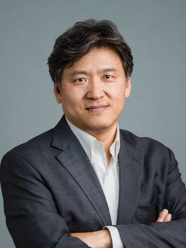 Faculty profile photo of Gene  Kim