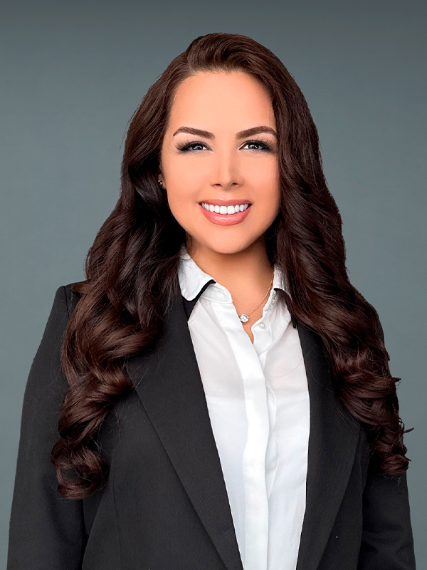 Faculty profile photo of Sarvenaz  Vandyousefi