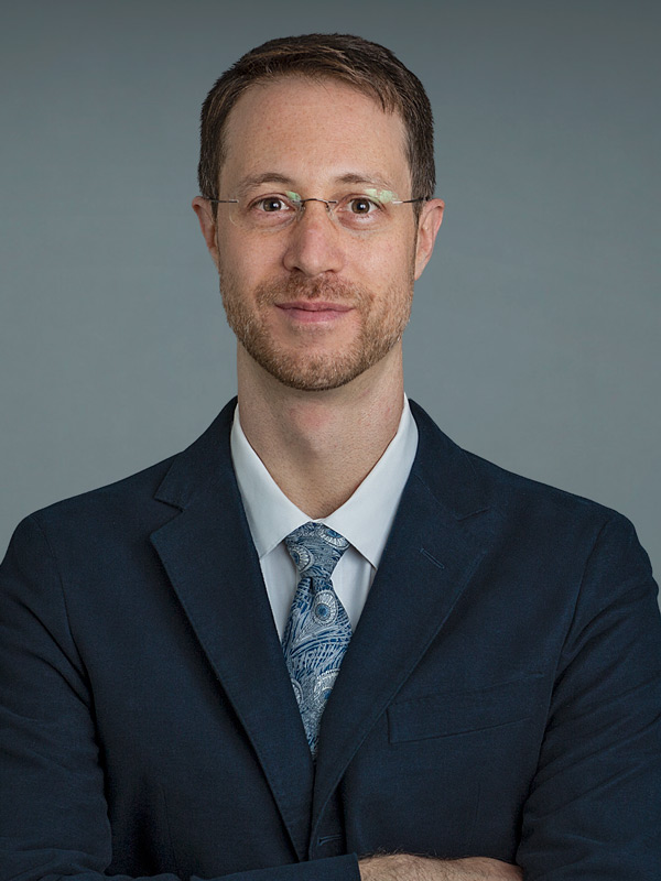 Faculty profile photo of Travis C. Geraci