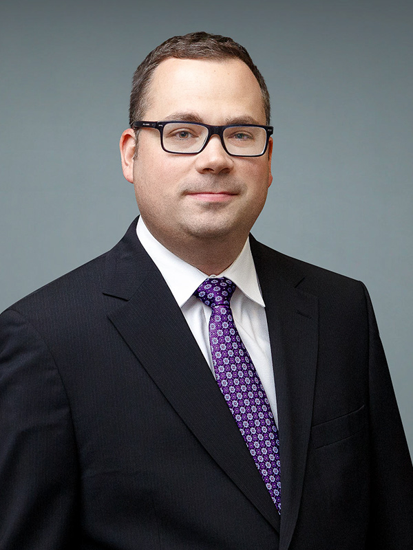 Faculty profile photo of Christopher J. Gottsegen