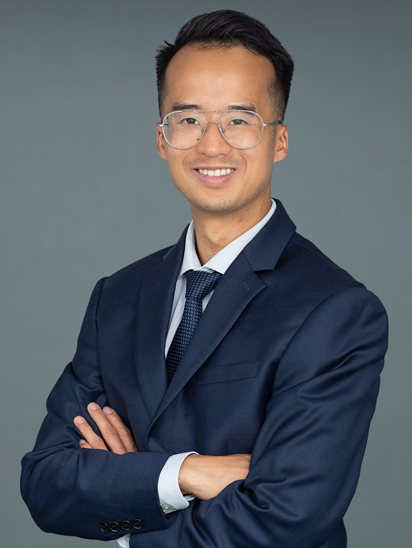 Faculty profile photo of Yu Chih  Hung