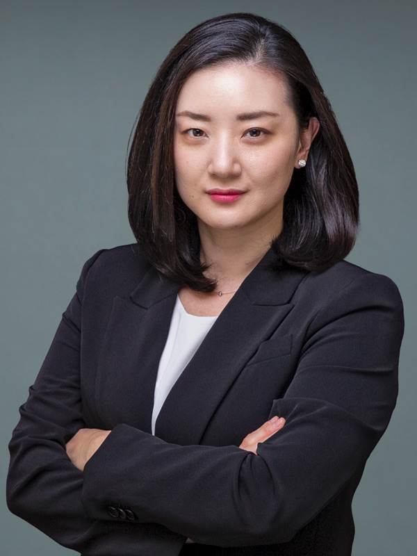 Faculty profile photo of Franchesca J. Hwang