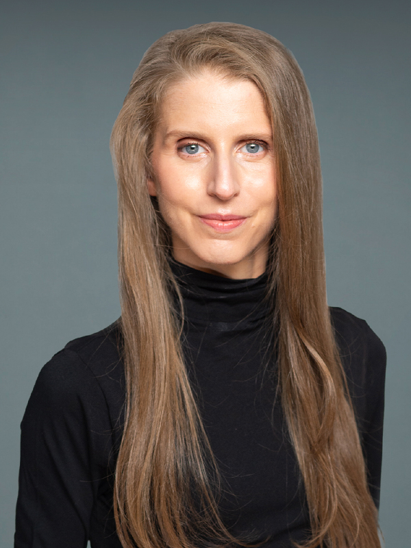Faculty profile photo of Alexandra  Junewicz