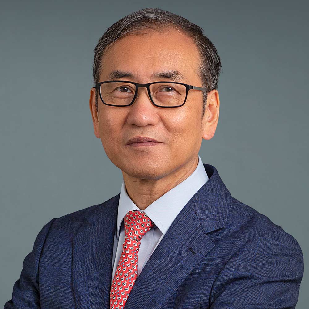 Un J. Kang photo