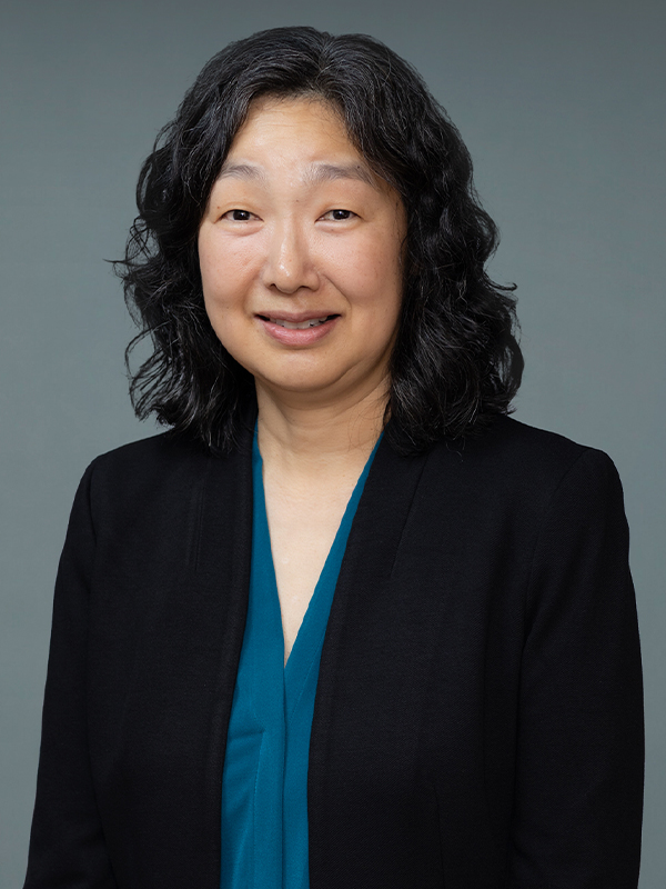 Faculty profile photo of Bette  Kim
