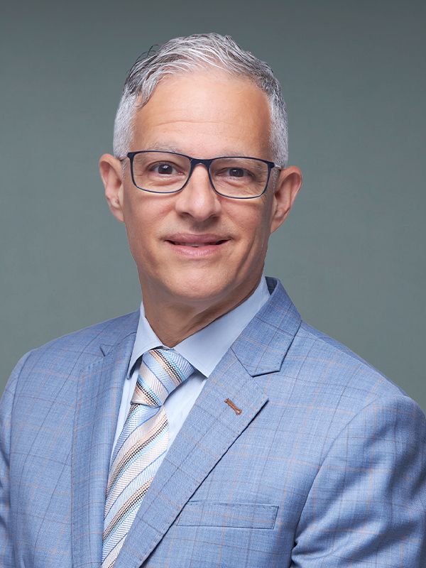 Faculty profile photo of Steven  Leon