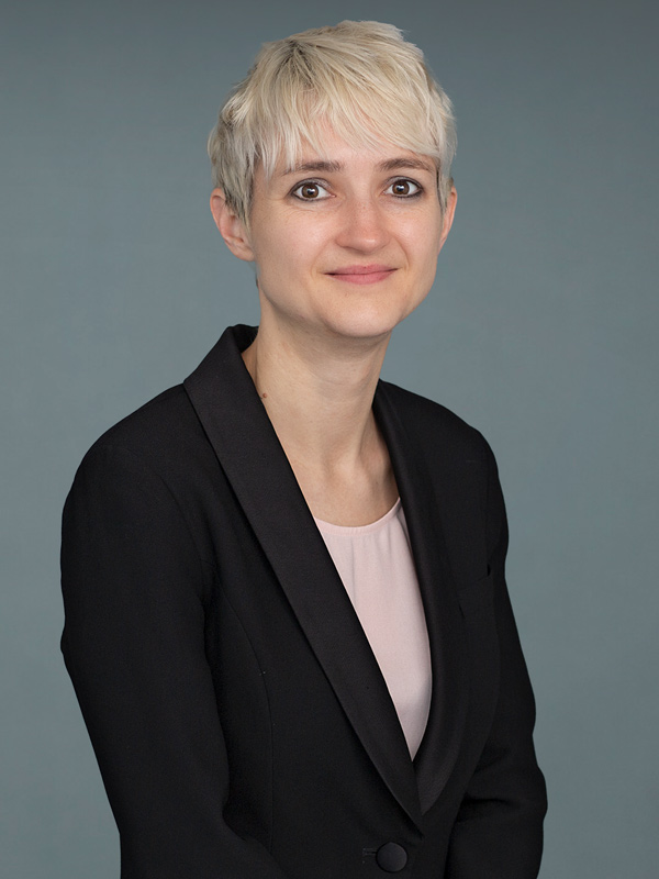 Faculty profile photo of Melissa B. Mahoney