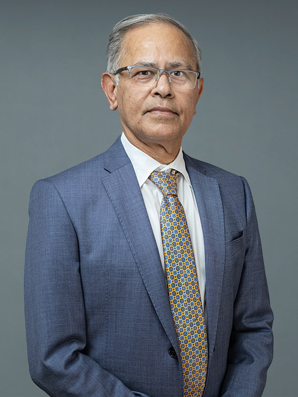 Faculty profile photo of Rajeev S. Motiwala