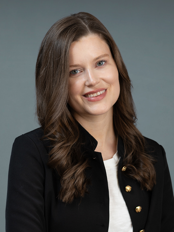 Faculty profile photo of Scarlett O. Murphy