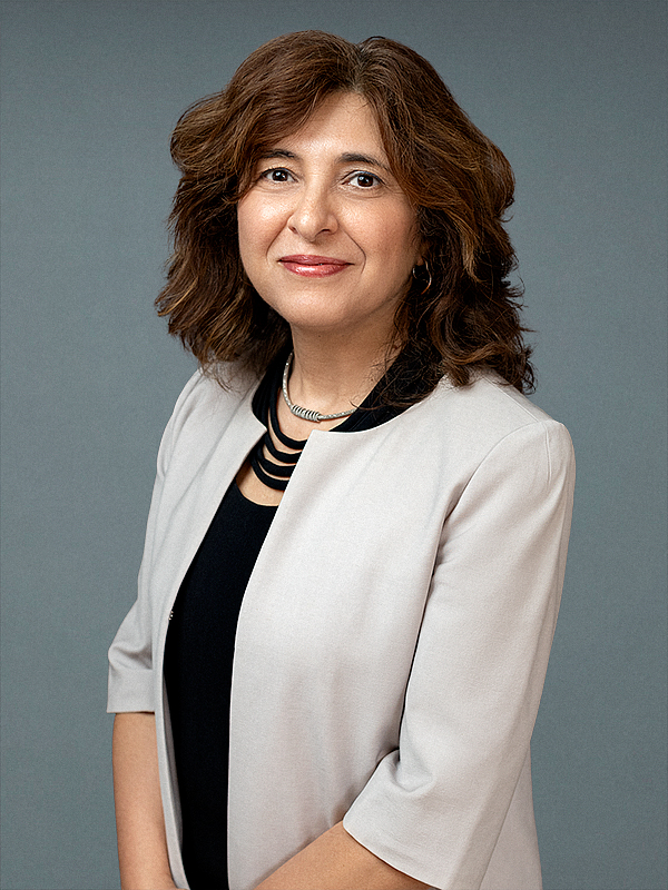 Faculty profile photo of Inna  Murzakhanova