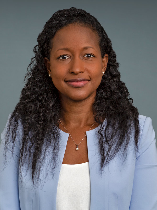 Faculty profile photo of Sakina  Ouedraogo Tall