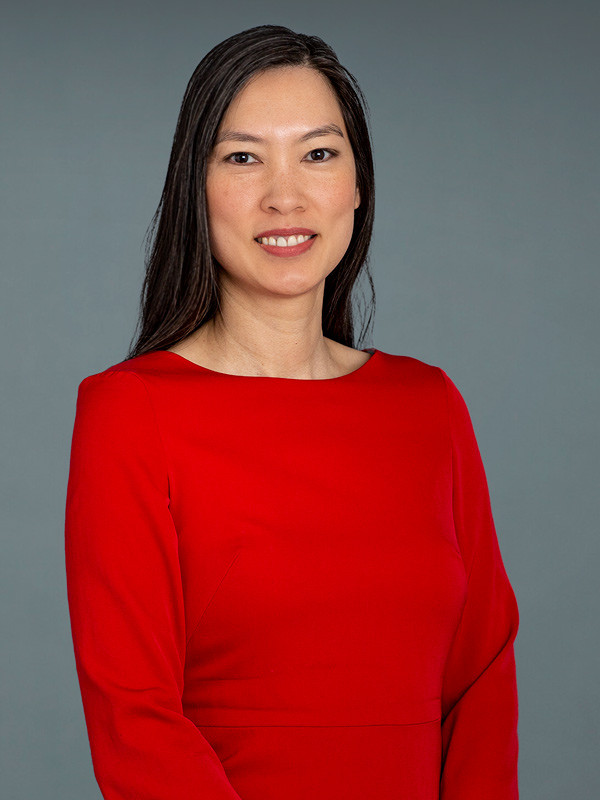 Faculty profile photo of Julia  Po