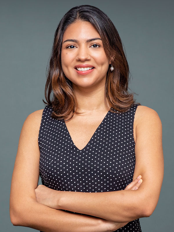 Faculty profile photo of Denisse  Saldarriaga