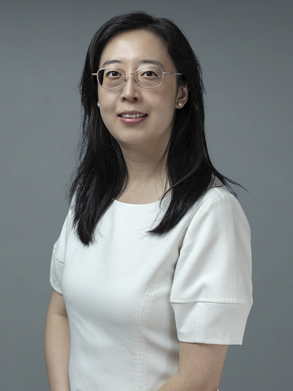 Faculty profile photo of Linda X. Wang
