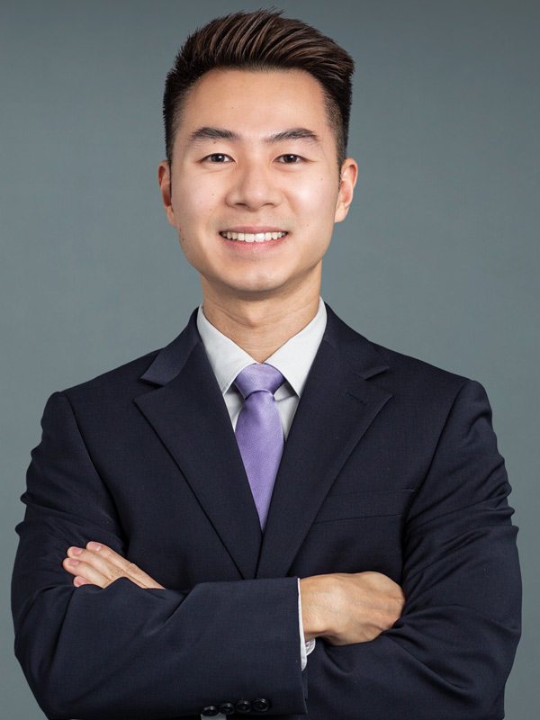 Faculty profile photo of Kevin  Zheng