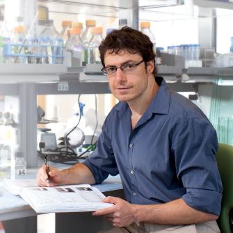 Dr. Evgeny Nudler in Lab